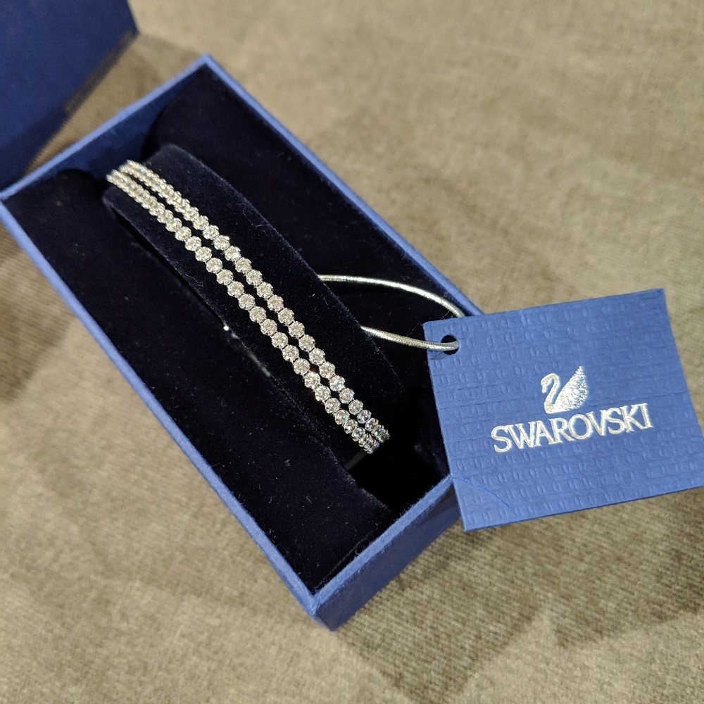 NWT Swarovski Crystal Bracelet